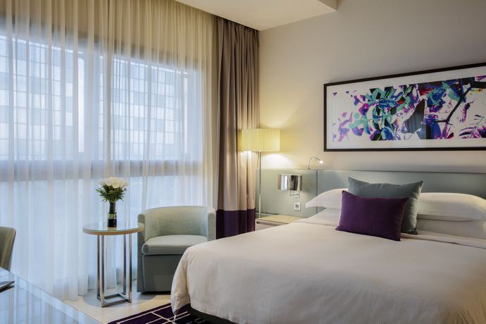 Imagen de la habitación del Hotel Capital Centre Arjaan By Rotana. Foto 6