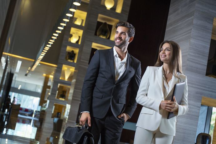 Imagen de los interiores del Hotel Capital Centre Arjaan By Rotana. Foto 18