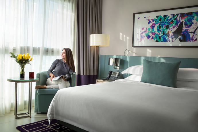 Imagen de la habitación del Hotel Capital Centre Arjaan By Rotana. Foto 16