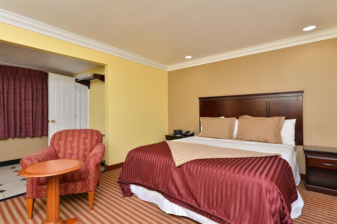 Imagen de la habitación del Hotel Capital City Inn Downtown Sacramento Convention Center. Foto 10