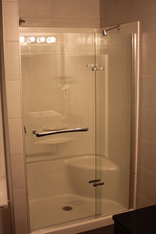 Imagen de la habitación del Hotel Capital Citycenter. Foto 8