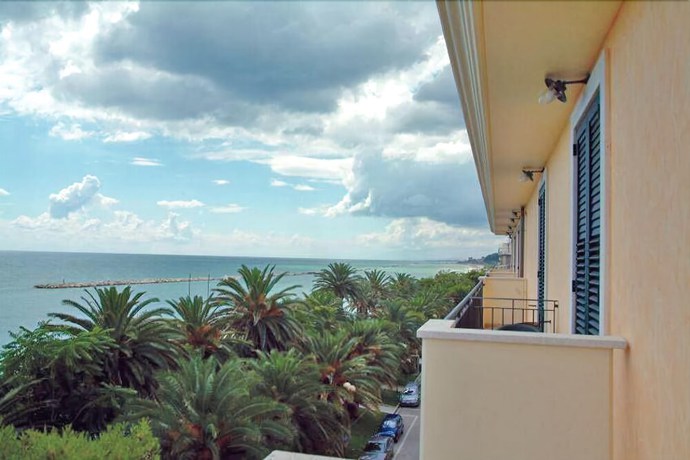 Imagen de la habitación del Hotel Capital, Cupra Marittima. Foto 15