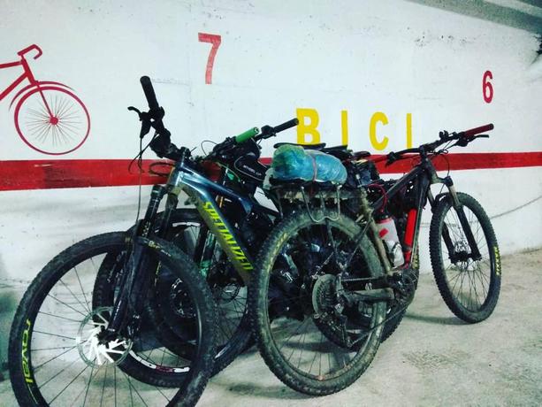 Imagen de los interiores del Hotel Capital De Galicia. Foto 15