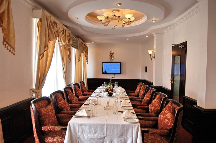 Imagen de los interiores del Hotel Capital Garden. Foto 5