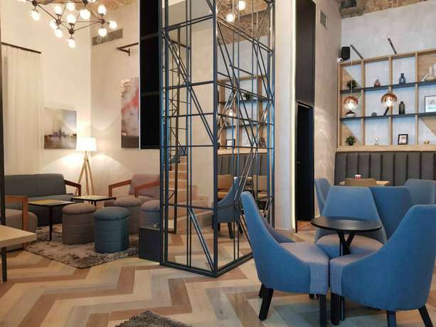 Imagen del bar/restaurante del Hotel Capital Garni. Foto 3