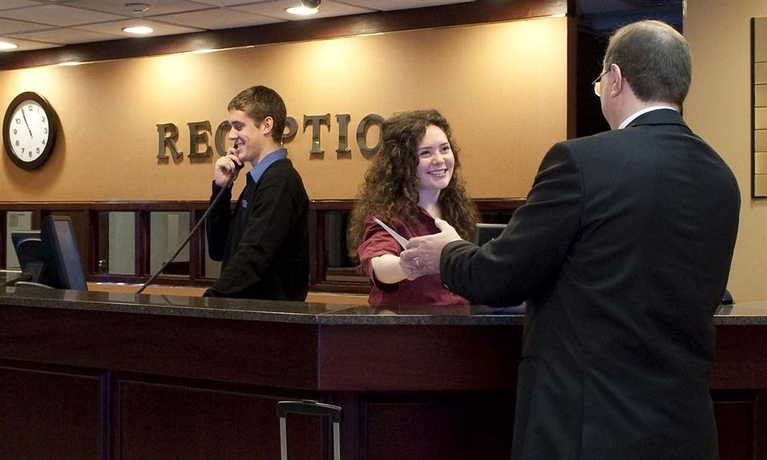 Imagen de los interiores del Hotel Capital Hill and Suites Ottawa. Foto 2