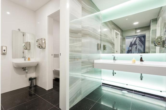 Imagen de la habitación del Hotel Capital, Lisboa. Foto 6