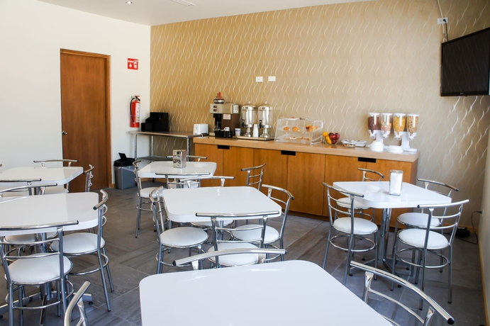 Imagen del bar/restaurante del Hotel Capital, Monclova. Foto 4