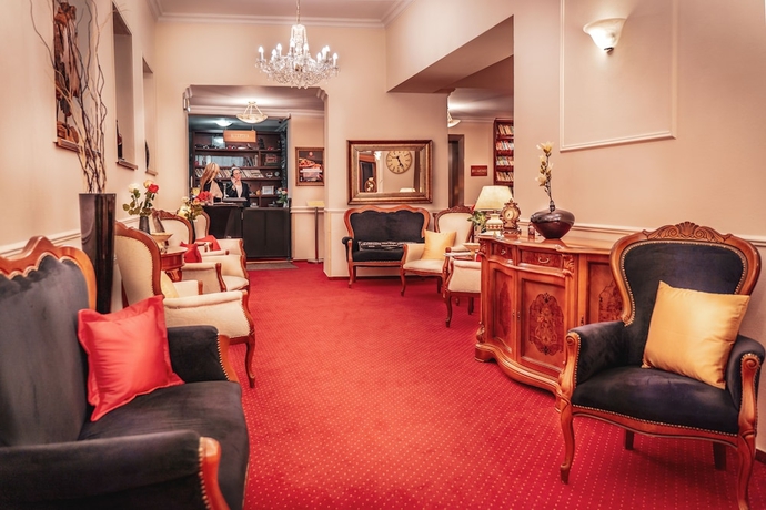 Imagen de los interiores del Hotel Capital, Nitra. Foto 15