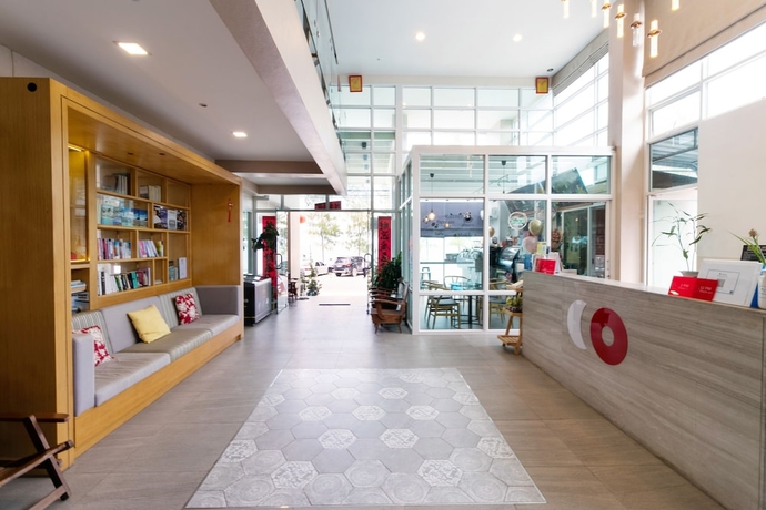 Imagen de los interiores del Hotel Capital O 1008 Golden Beach Boutique Resort. Foto 19