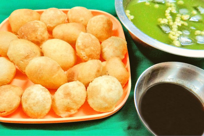 Imagen del bar/restaurante del Hotel Capital O 10307 Bidisha. Foto 5