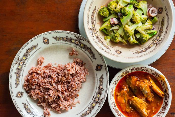 Imagen del bar/restaurante del Hotel Capital O 10307 Bidisha. Foto 7