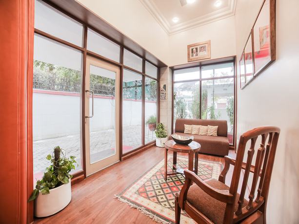 Imagen de los interiores del Hotel Capital O 10953 Dayal Lodge - A Boutique. Foto 20