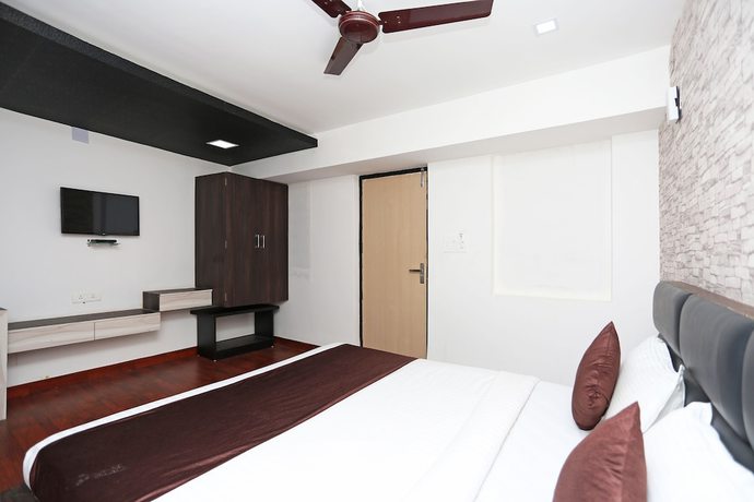 Imagen de la habitación del Hotel Capital O 11408 Sai Jagannath. Foto 6