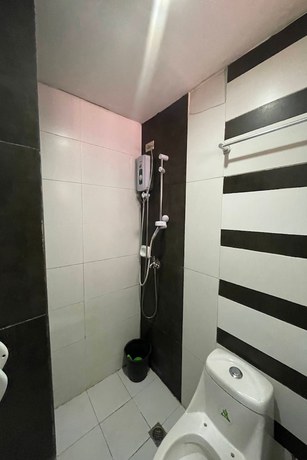 Imagen de la habitación del Hotel Capital O 1169 Le Grand Hanoi - The Charm. Foto 2