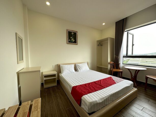 Imagen de la habitación del Hotel Capital O 1208 Phong Van Villa. Foto 19
