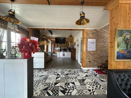 Imagen general del Hotel Capital O 1231 Hoang Yen & Coffee. Foto 7