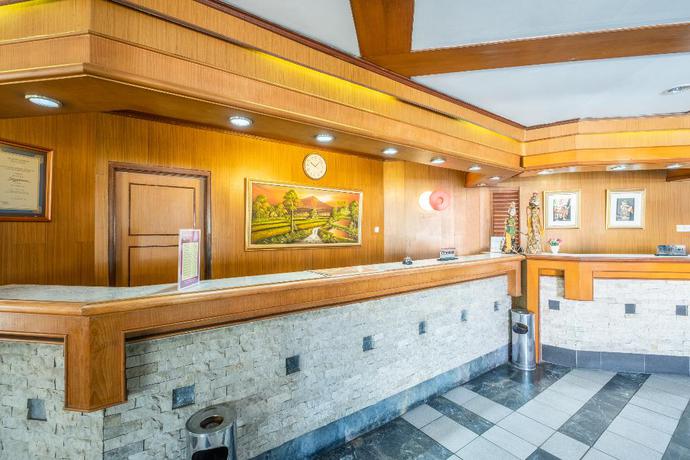 Imagen de los interiores del Hotel Capital O 1256 Sangga Buana Resort and Convention Hotel. Foto 18