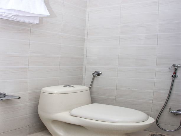 Imagen de la habitación del Hotel Capital O 14864 Satyam Inn. Foto 11