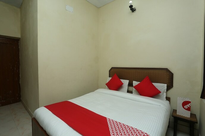 Imagen de la habitación del Hotel Capital O 15091 Gaurav Boarding House. Foto 16