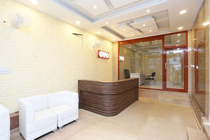Imagen de los interiores del Hotel Capital O 15566 Rosewood Inn. Foto 17