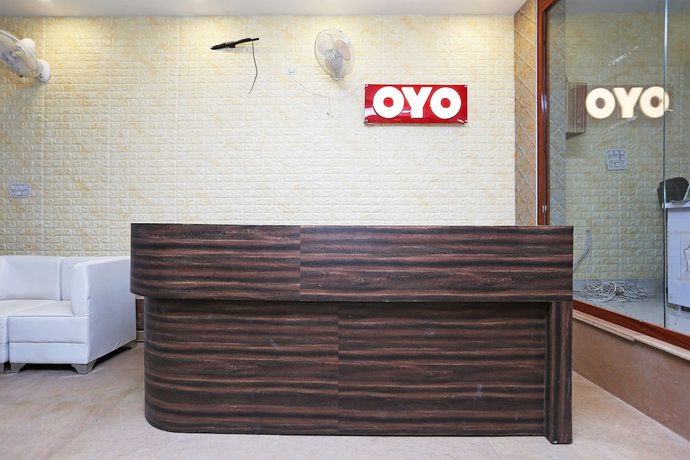 Imagen de los interiores del Hotel Capital O 15566 Rosewood Inn. Foto 19