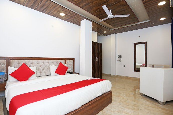 Imagen de la habitación del Hotel Capital O 15566 Rosewood Inn. Foto 6