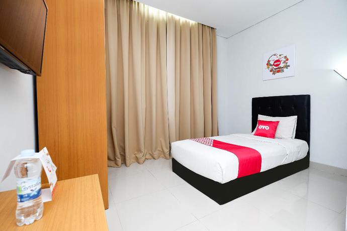 Imagen de la habitación del Hotel Capital O 1571 Utc Hotel Semarang. Foto 5