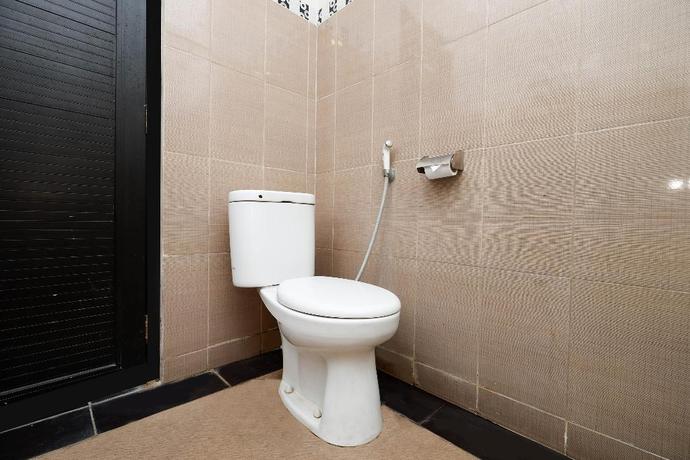 Imagen de la habitación del Hotel Capital O 1571 Utc Hotel Semarang. Foto 16