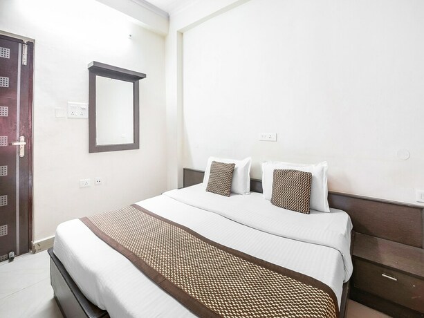 Imagen de la habitación del Hotel Capital O 15929 Comfort Residency. Foto 25