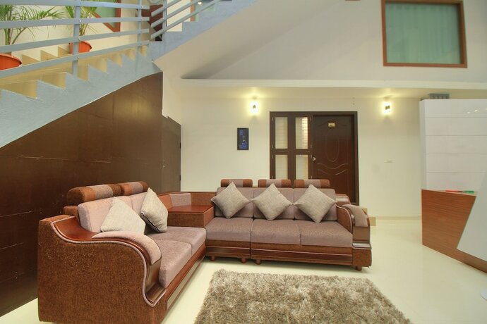 Imagen de los interiores del Hotel Capital O 16047 Igloo Residency. Foto 19