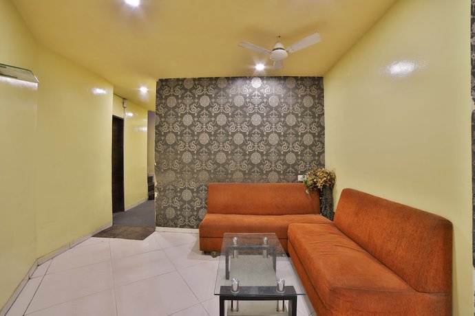 Imagen de los interiores del Hotel Capital O 1967 Kalash Residency. Foto 17