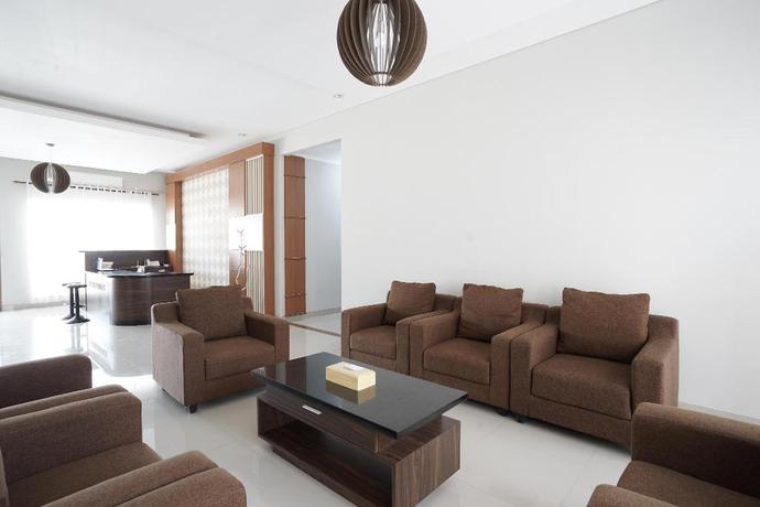 Imagen de los interiores del Hotel Capital O 1974 Grand Parigi Hotel. Foto 5