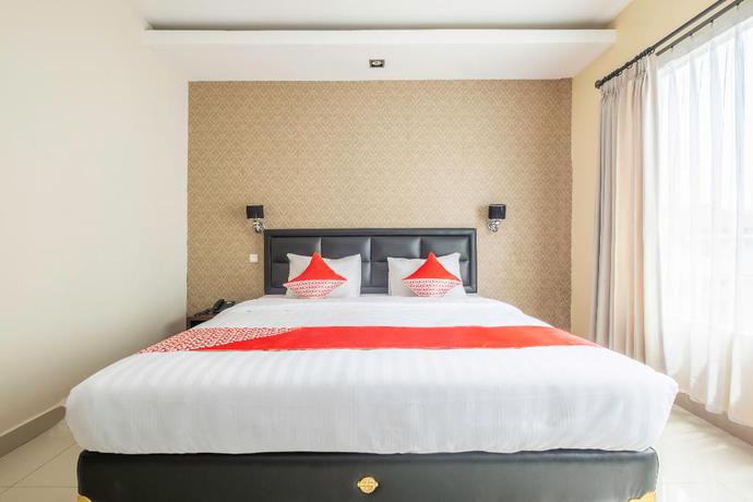 Imagen de la habitación del Hotel Capital O 2239 Hotel Endah Parahyangan. Foto 5