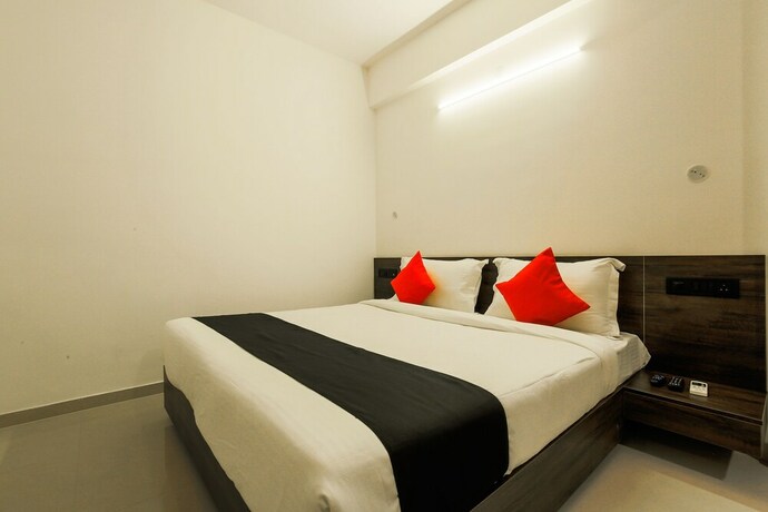 Imagen de la habitación del Hotel Capital O 23094 Mint Porvorim Suites. Foto 8