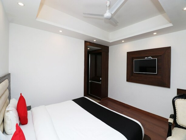 Imagen de la habitación del Hotel Capital O 26634 Grand Sm Regency. Foto 19