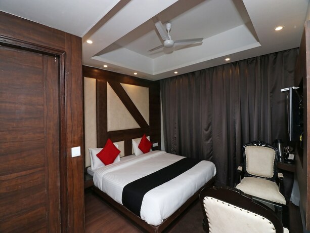 Imagen de la habitación del Hotel Capital O 26634 Grand Sm Regency. Foto 20