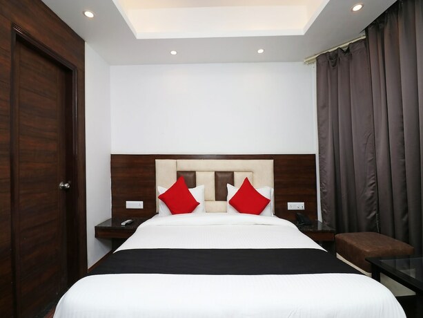 Imagen general del Hotel Capital O 26634 Grand Sm Regency. Foto 13