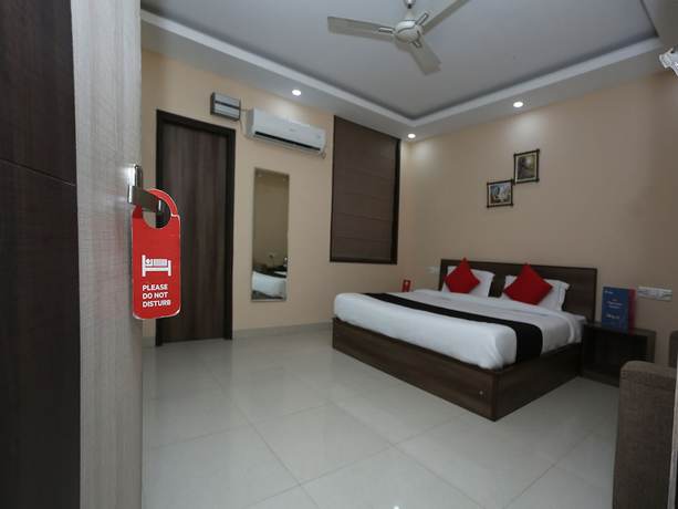 Imagen de la habitación del Hotel Capital O 2852 Bilberry. Foto 7