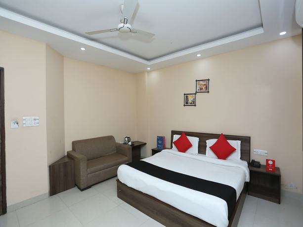 Imagen de la habitación del Hotel Capital O 2852 Bilberry. Foto 9