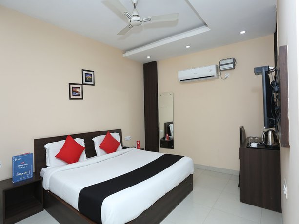 Imagen de la habitación del Hotel Capital O 2852 Bilberry. Foto 14