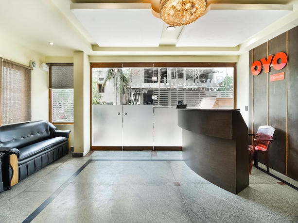 Imagen de los interiores del Hotel Capital O 29342 Blu Resorts. Foto 14