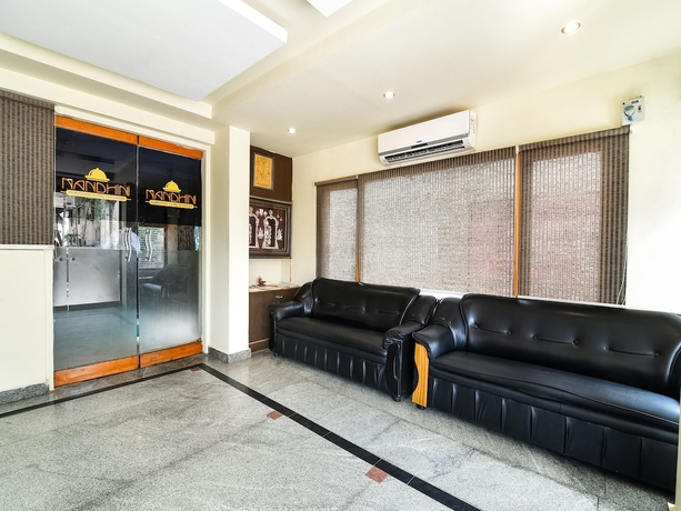 Imagen de los interiores del Hotel Capital O 29342 Blu Resorts. Foto 19