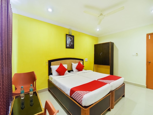 Imagen de la habitación del Hotel Capital O 29342 Blu Resorts. Foto 8