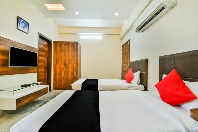 Imagen de la habitación del Hotel Capital O 40000 The Sejour. Foto 3