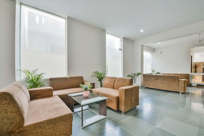 Imagen de los interiores del Hotel Capital O 40000 The Sejour. Foto 19