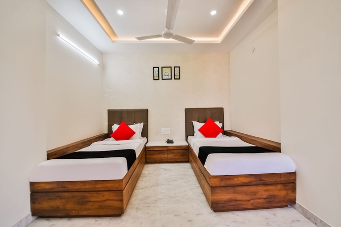 Imagen de la habitación del Hotel Capital O 40000 The Sejour. Foto 12