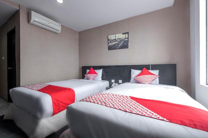 Imagen de la habitación del Hotel Capital O 472 Hotel Asyra. Foto 11