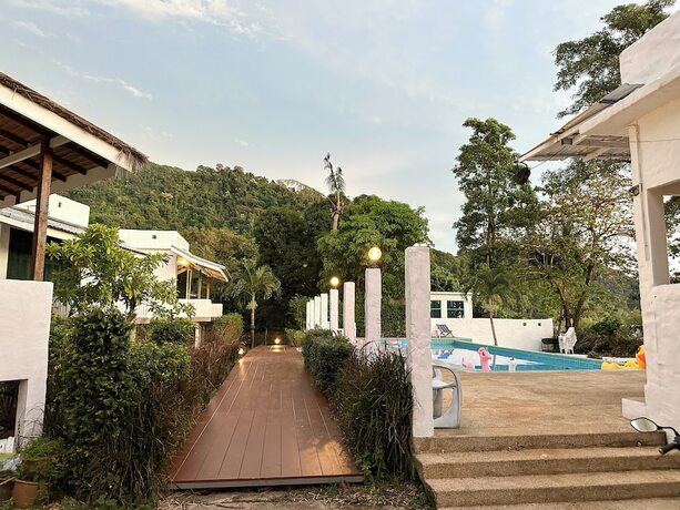 Imagen general del Hotel Capital O 75411 Navagio Boutique Koh Chang. Foto 3