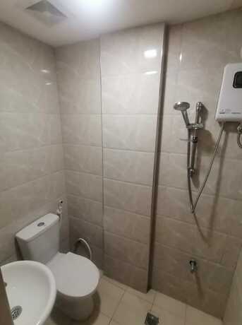 Imagen general del Hotel Capital O 811 Tri A\'s Building. Foto 3